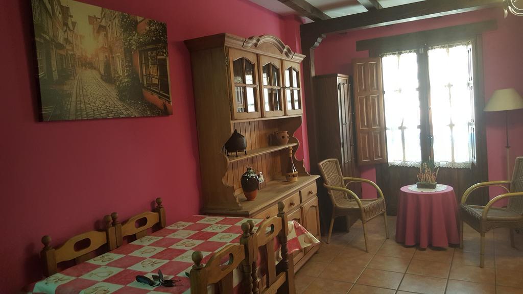 Apartamentos Rurales Tauro Cabezuela Del Valle Buitenkant foto